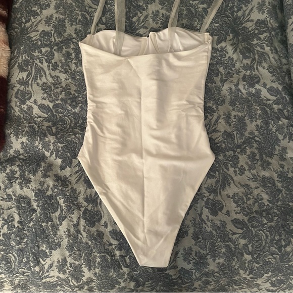 Beach Riot Dede One Piece - Picture 6 of 6